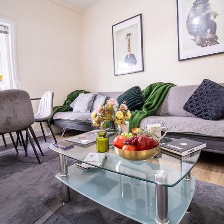 Cosy 2-Bedroom Apartment In Mayfair 8Cb - 4Th Floor No Elevator Londres Exterior foto