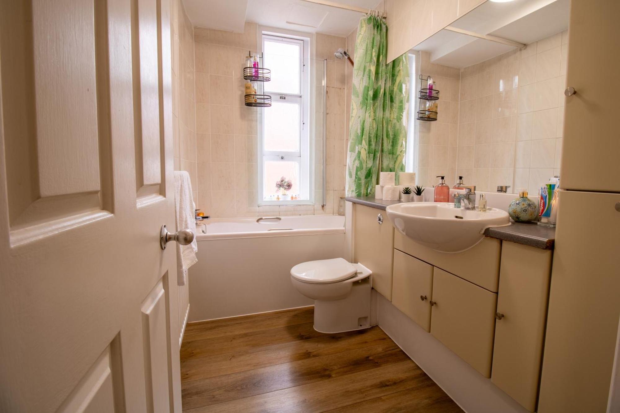Cosy 2-Bedroom Apartment In Mayfair 8Cb - 4Th Floor No Elevator Londres Exterior foto